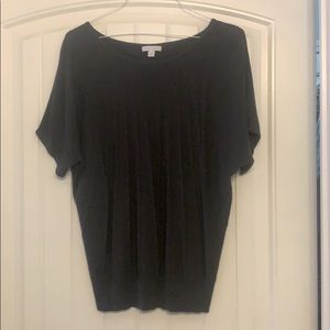 Light short sleeve sweater top